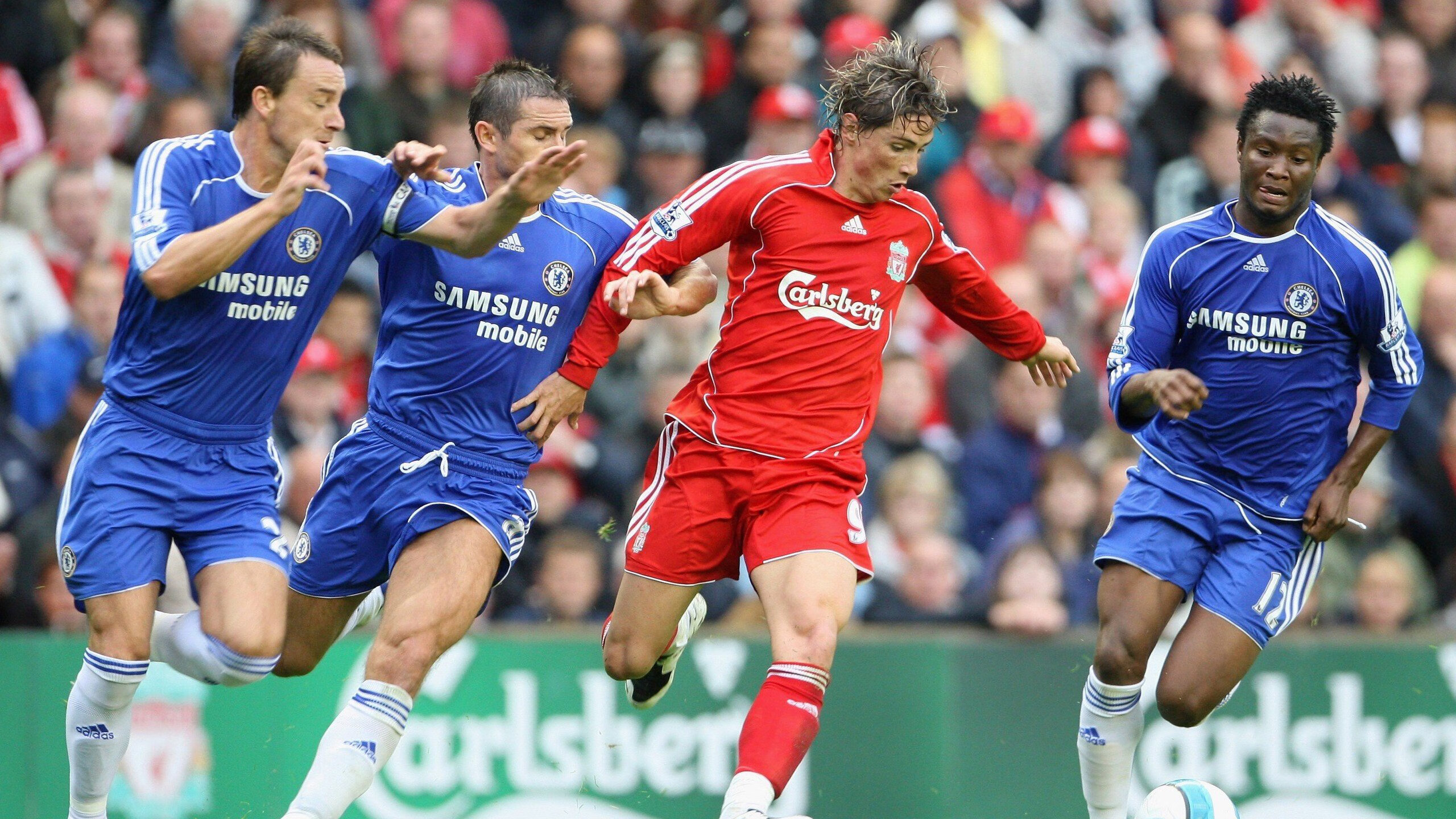 冰岛带走乌拉圭背后，金玟哉的完美防守艺术，为何说他是亚洲足球的战术革命？