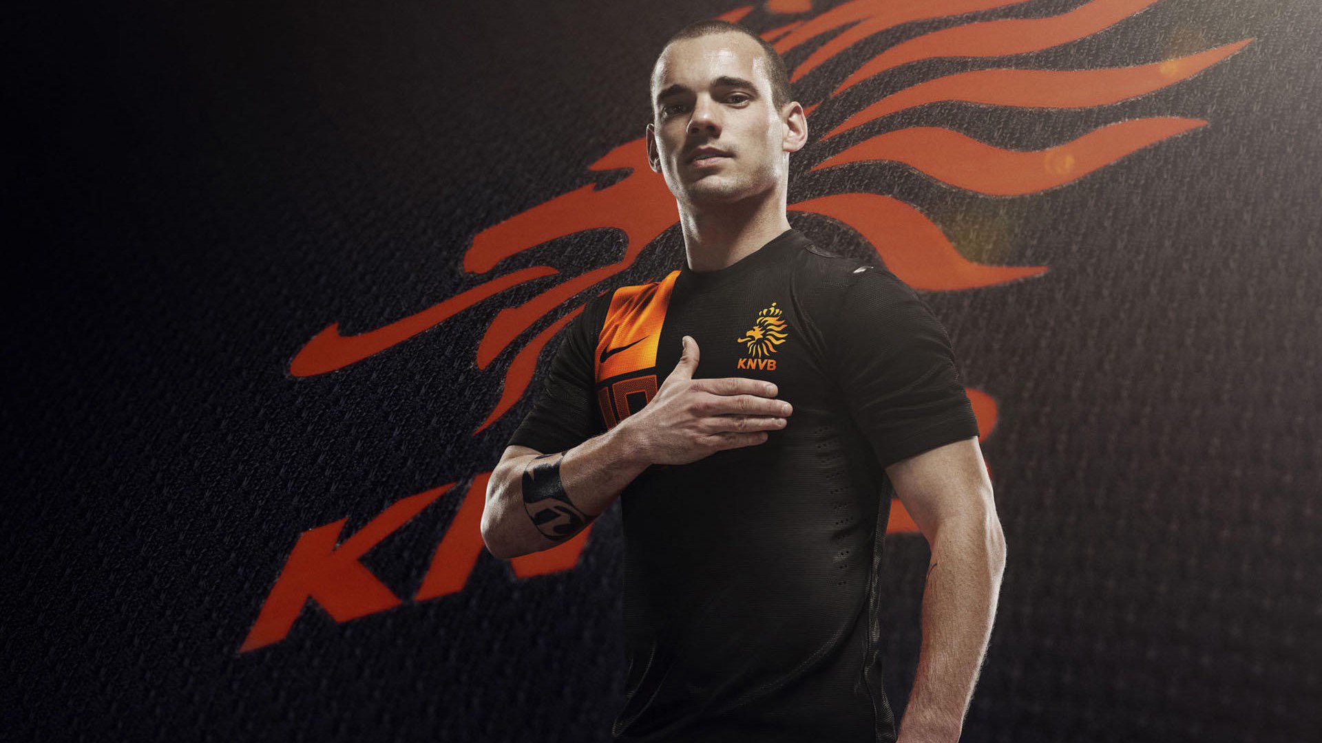 从梅西走廊到防守牢笼，萨拉赫如何用隐形镣铐锁死皇马右路，书写锋线防守新哲学