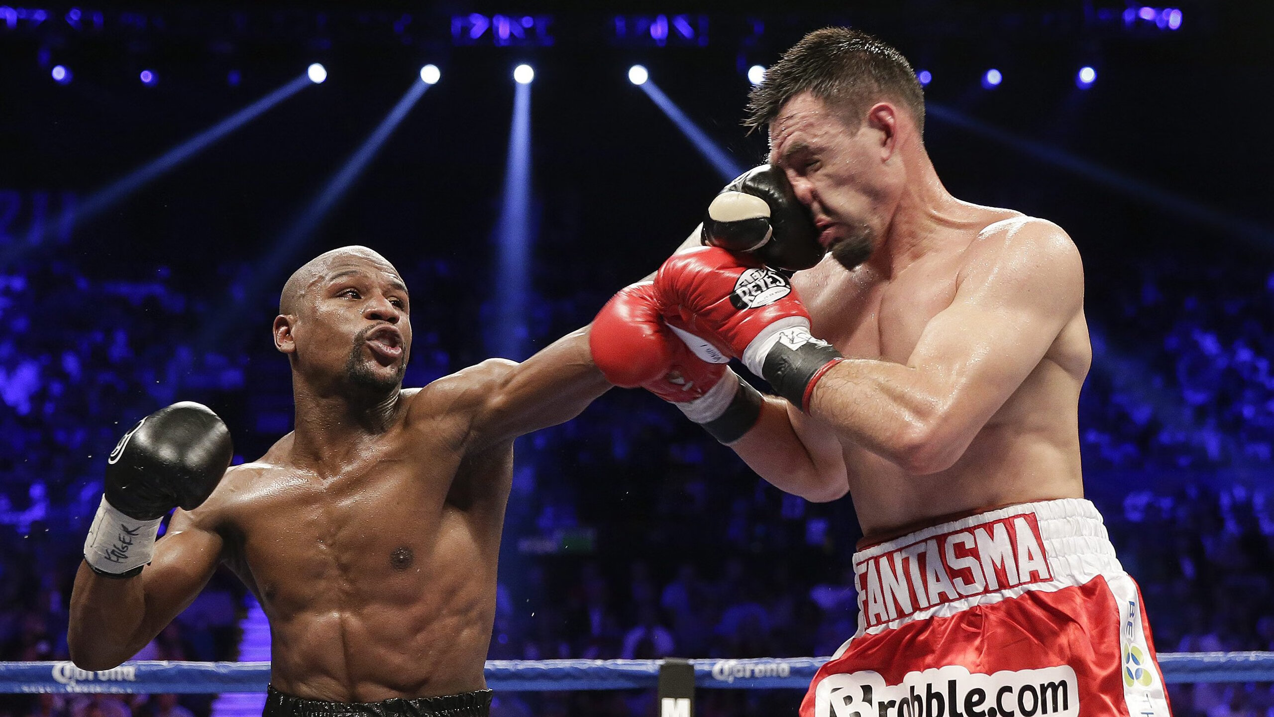 逆境出真章，阿尔瓦雷斯破茧成蝶，爱尔兰战术教科书式绞杀那不勒斯